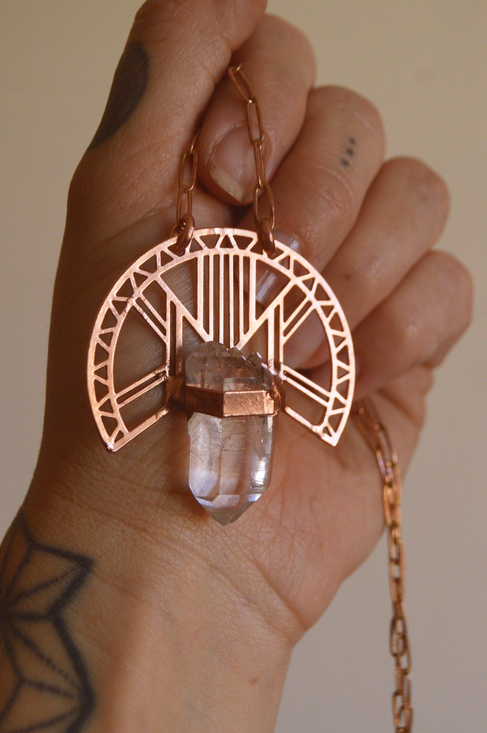 SOLSTICE collection - Geometric pendant with raw double terminated quartz