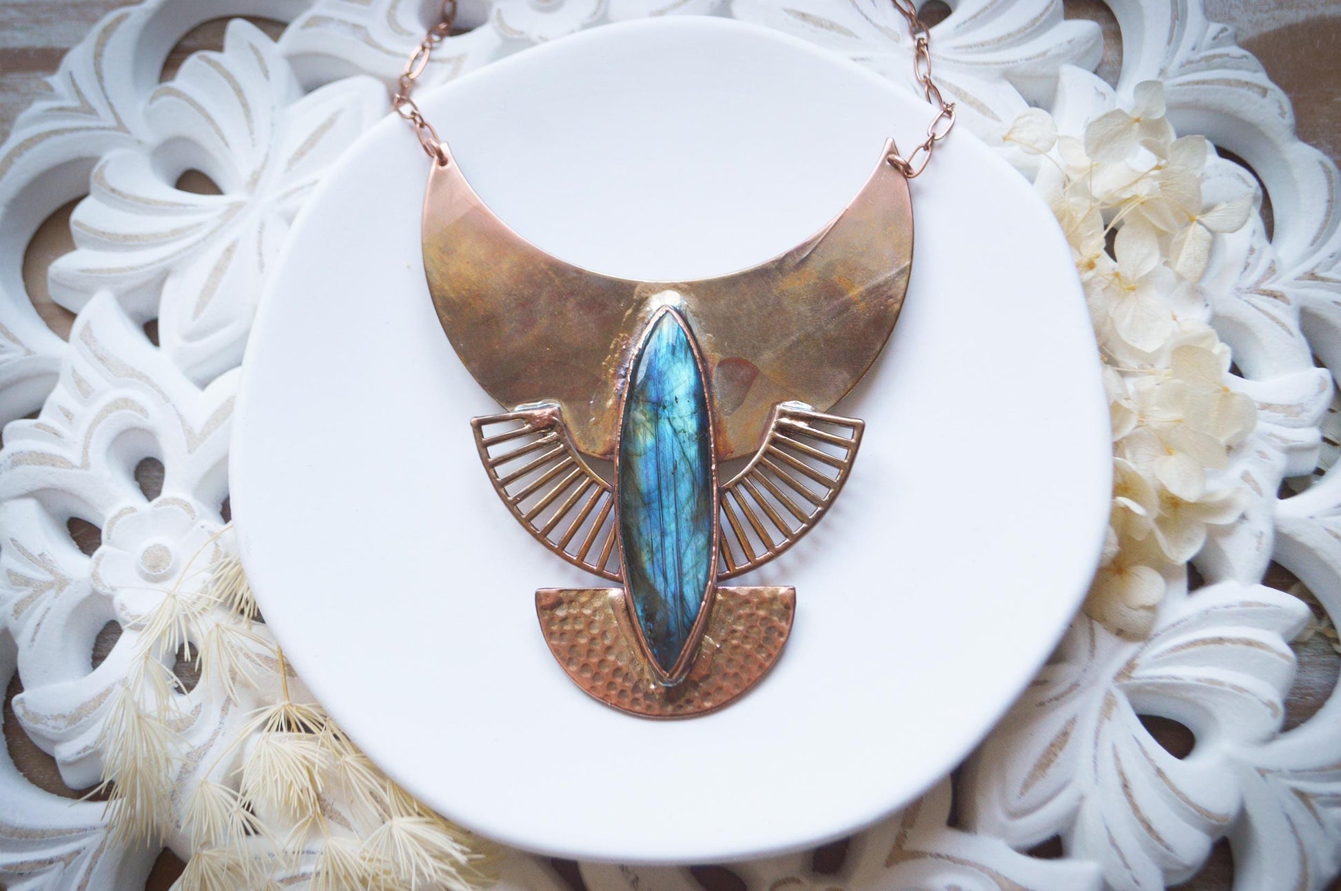 SOLSTICE collection - Statement tribal textured pendant with large labradorite