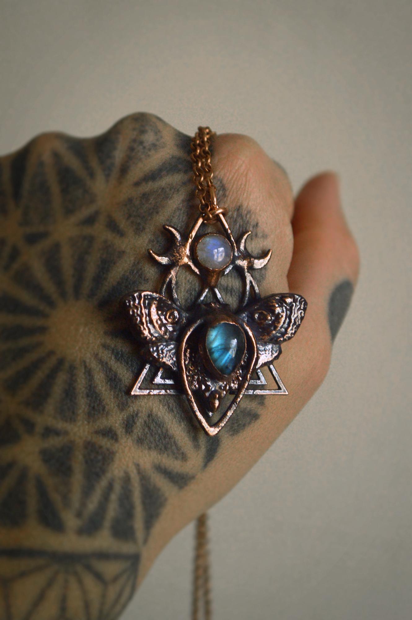 Moth copper necklace with flashy labradorite stone. Witchy boho magic fairycore jewellery