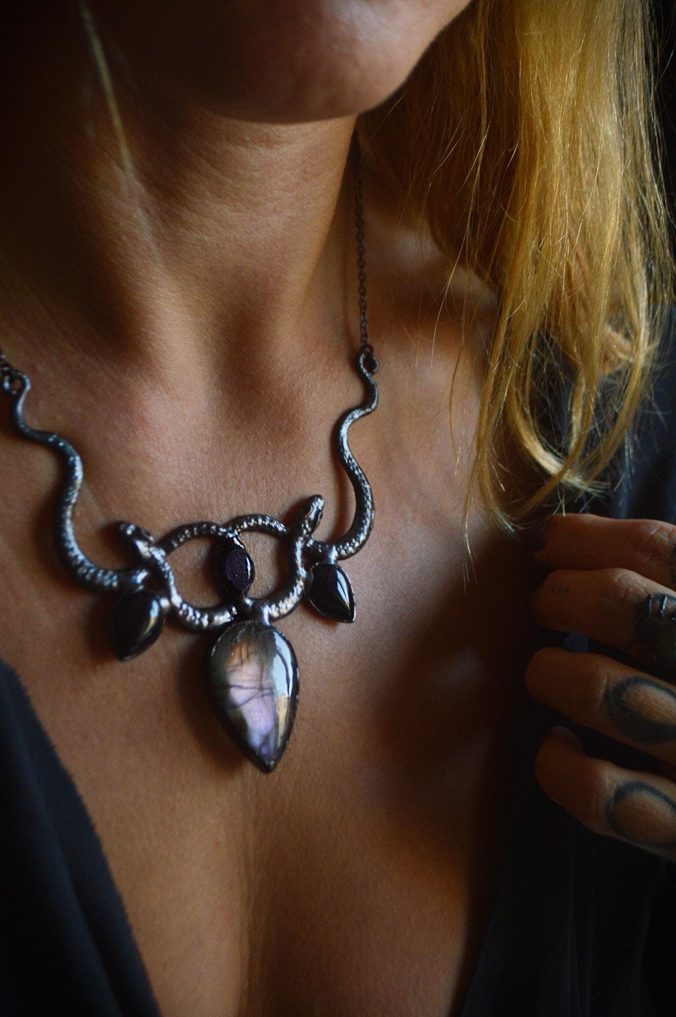 Nocturna collection - Black statement collar. Amethyst, black onyx and purple labradorite. Witchy amulet necklace