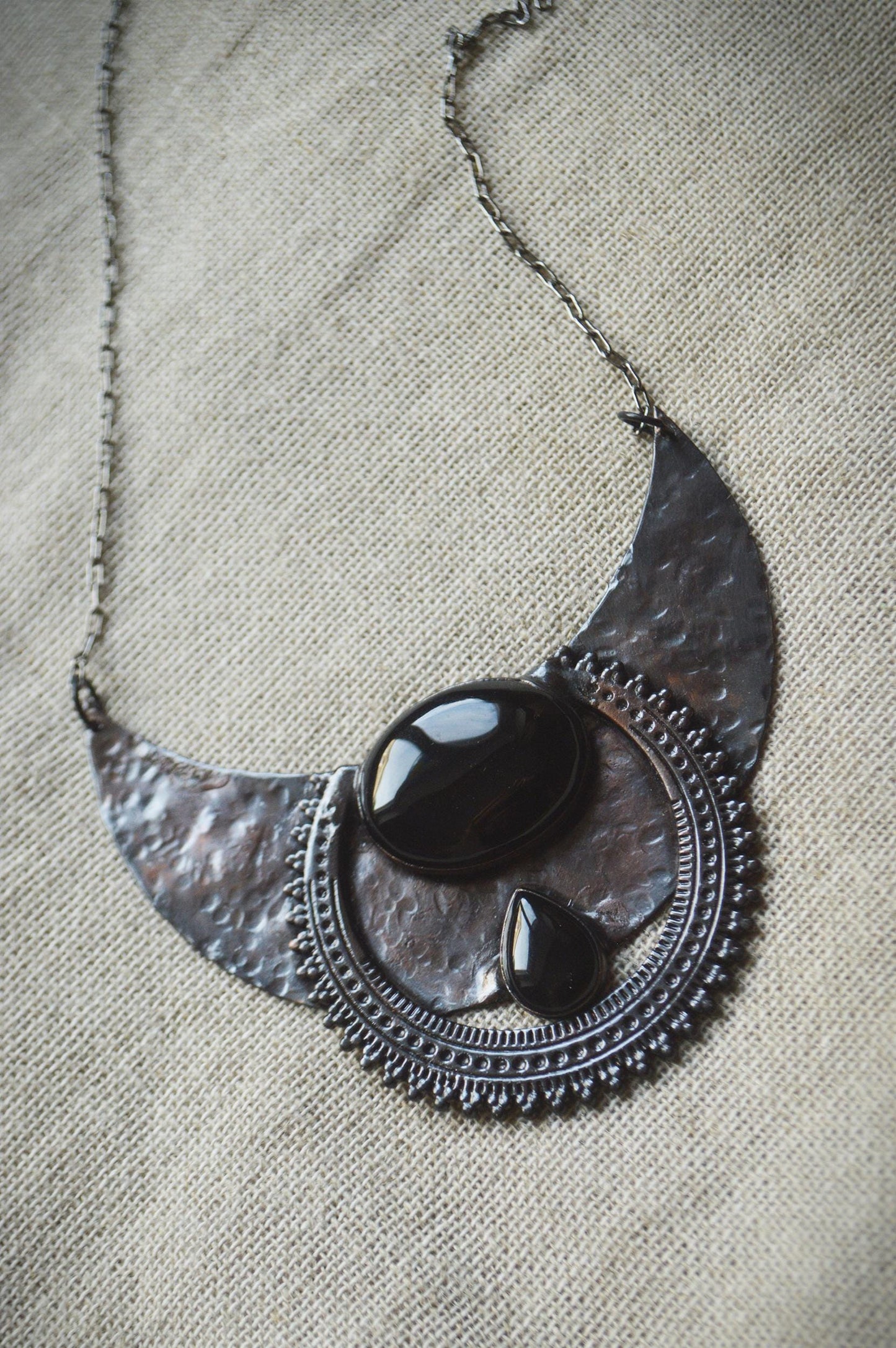 Nocturna collection - Tribal collar with black Onyx.