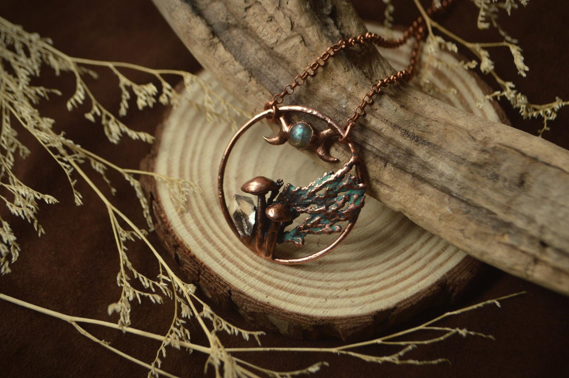 Unique piece. Miniature forest copper pendant with mushrooms. Labradorite triple moon and raw quartz crystal