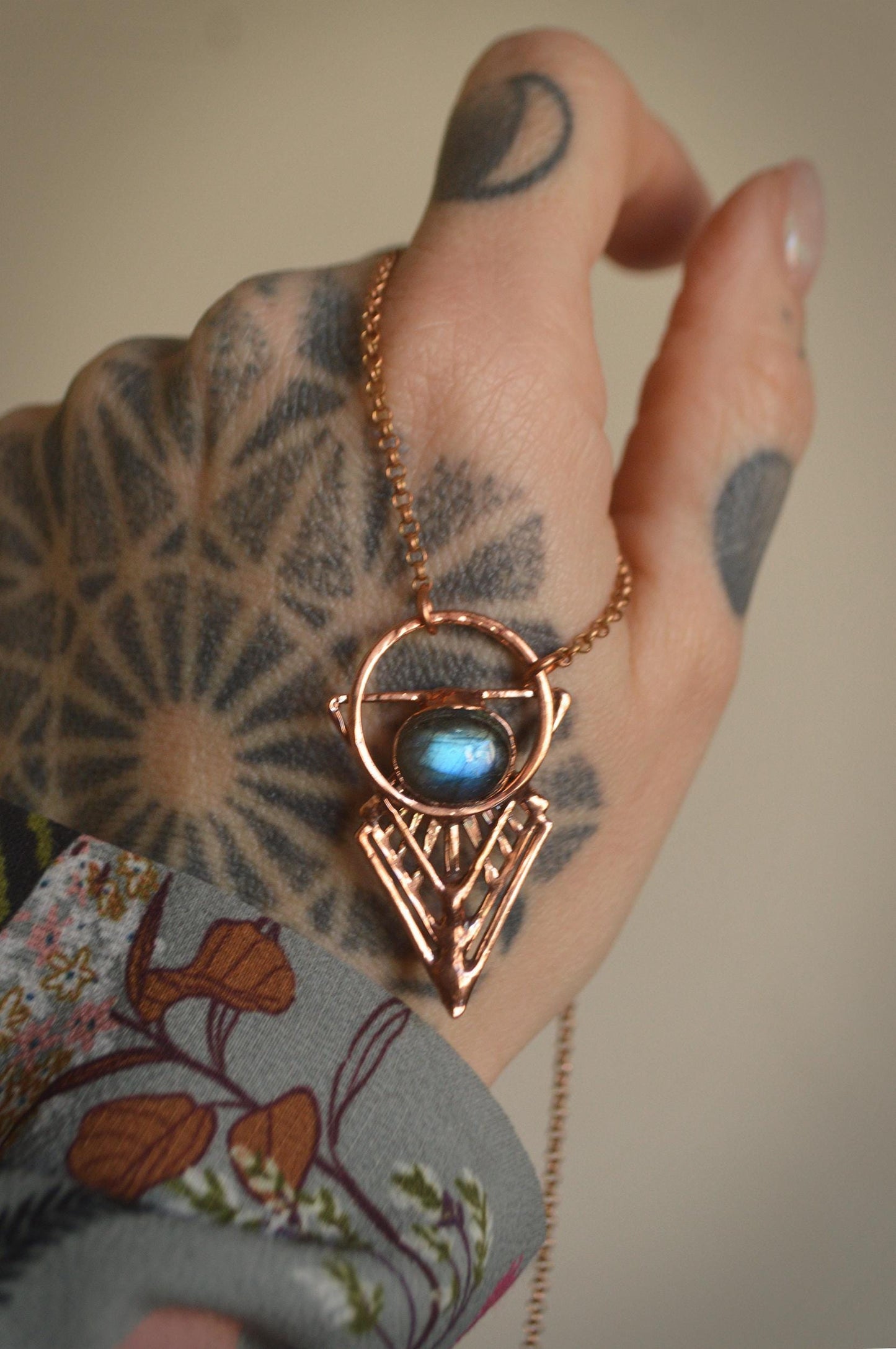 Blue labradorite geometric necklace. Witchy magic layering jewellery