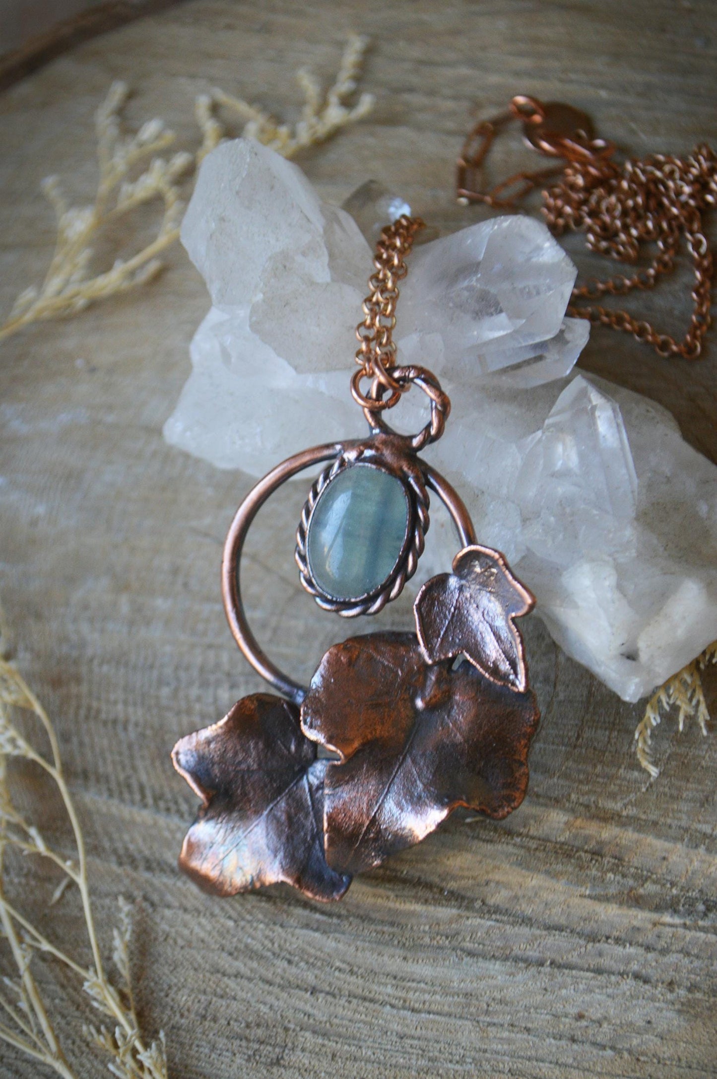 Real ivy formed in copper, elven fairy pendant with green fluorite