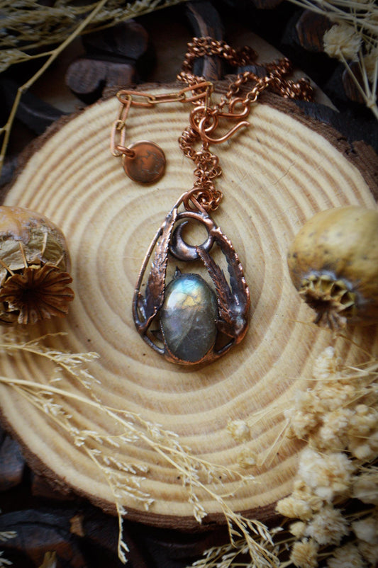 Drop pendant with real fern leaves, necklace with labradorite, dreamy jewellery