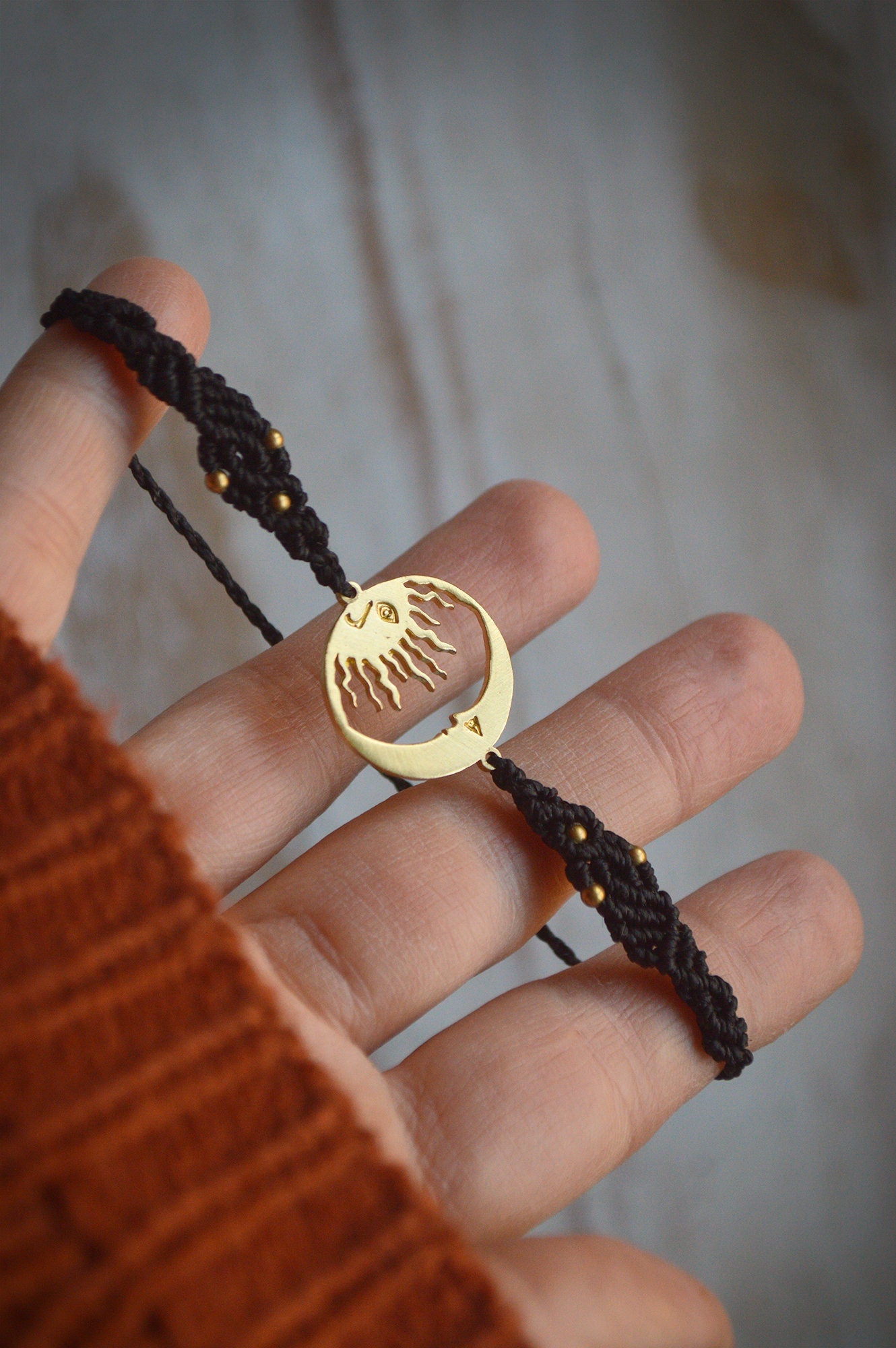 Sun and moon black macrame bracelet. Dainty witchy celestial jewellery. Tarot inspired