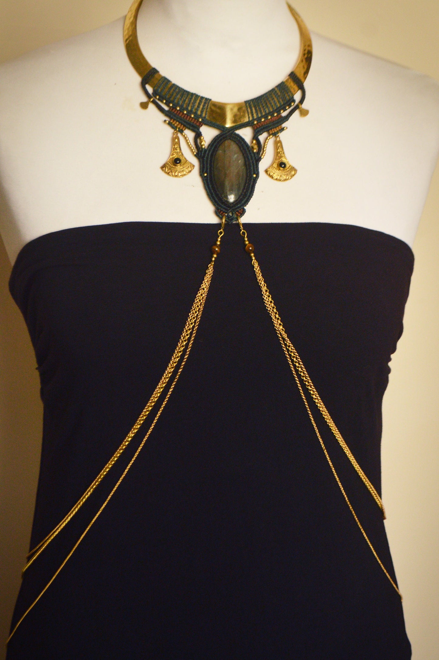 Tribal goddess statement collar necklace with labradorite and black onyx. Boho, tribal, body jewellery